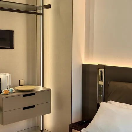 Amona By Comorooms Maison d'hôtes 3*