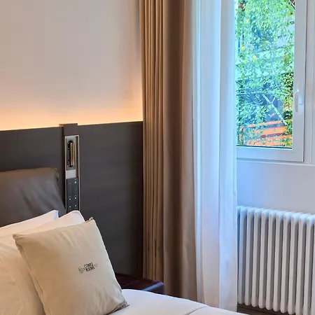 Гостевой дом Amona By Comorooms 3*